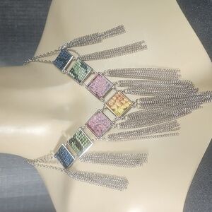NECKLACE SILVERTONE SQUARES MULTI COLOR WITH METAL FRINGE